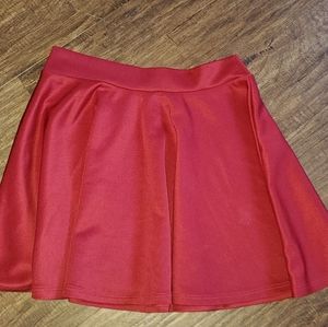 Burgundy skater skirt !